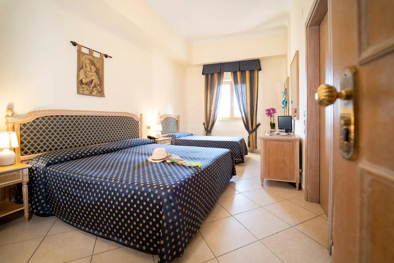Hotel Villa Romana Porto Empedocle 4*,  Italy